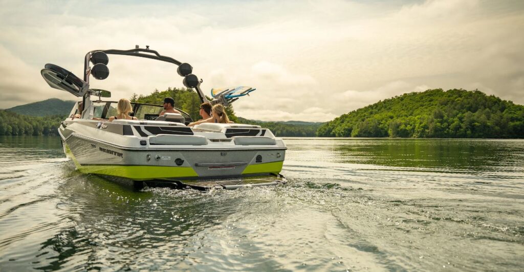 2023 Stock Malibu 22 LSV POA
