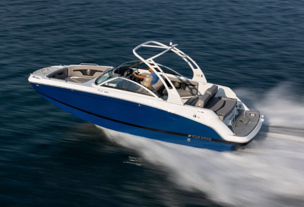 2023 Four Winns HD3Surf