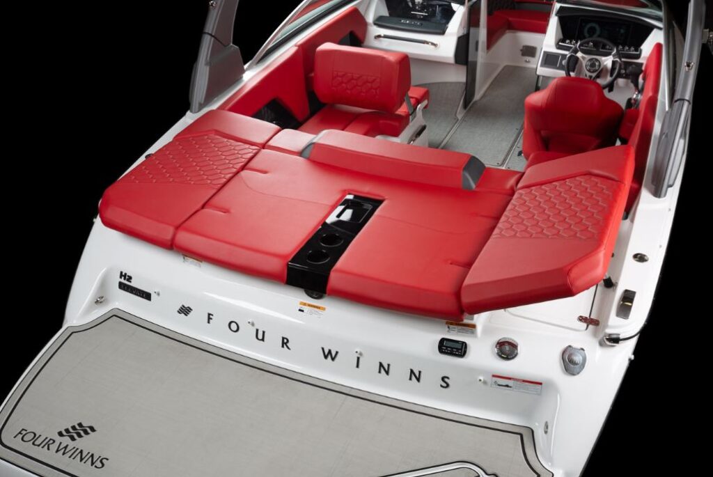 sunpad on the back of the2023 Four Winns HD2Surf