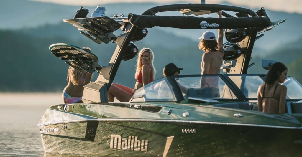 Malibu 23 MXZ