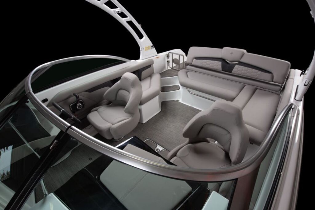 interior of the 2023 Four Winns HD3