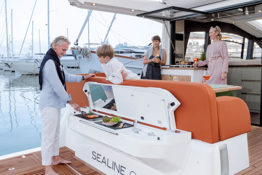 2024 Sealine C430