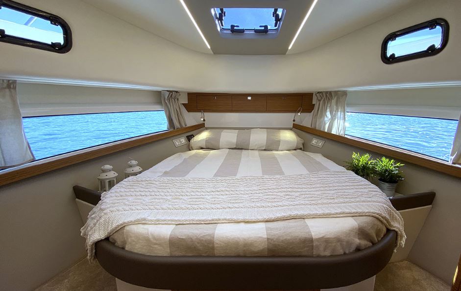 double bedroom