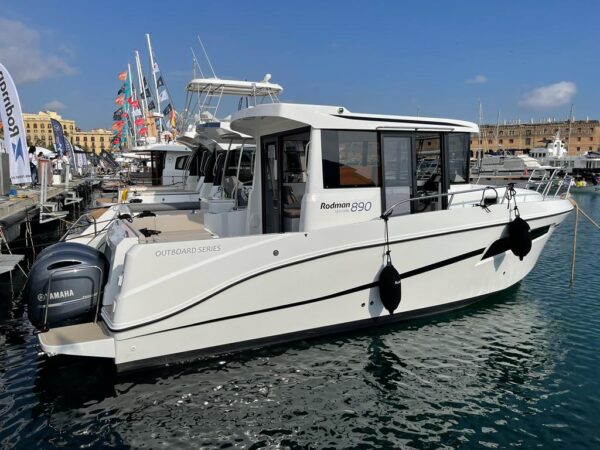 Rodman 890 Ventura