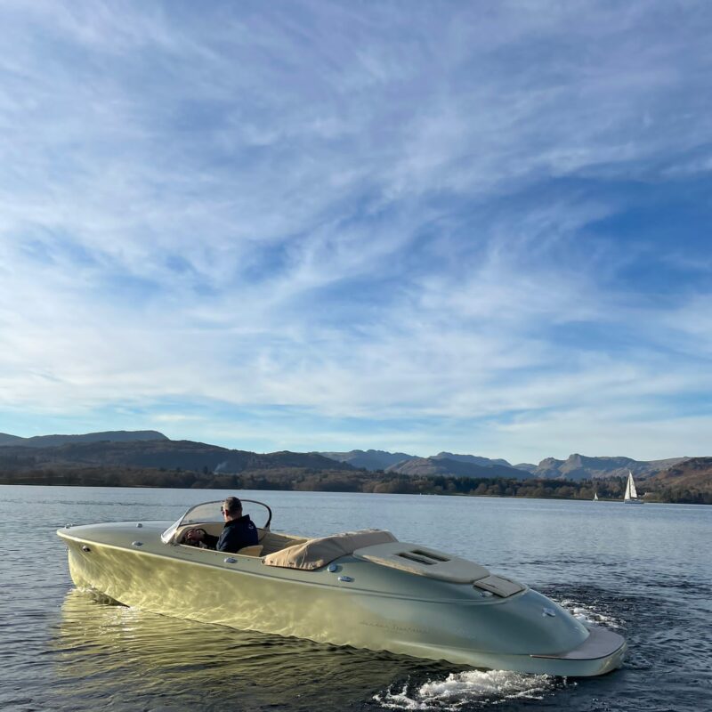 HERMES SPEEDSTER out on Lake Windermere