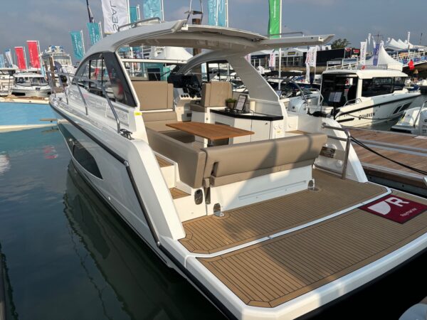 2025 SEALINE S335 AVAILABLE NOW