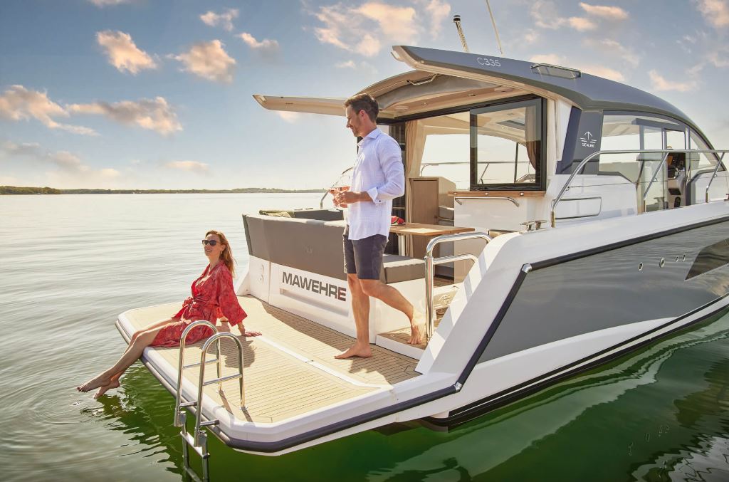 2022 Sealine C335 IN STOCK NOW