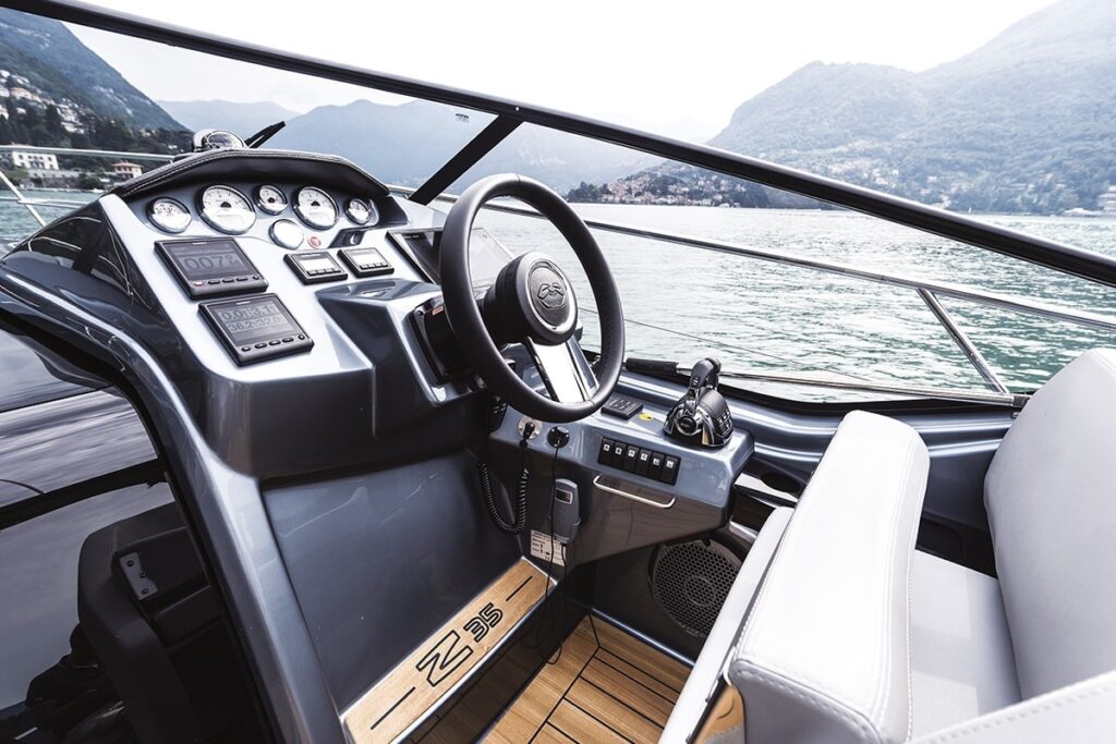 2025 Cranchi Z35 image 6