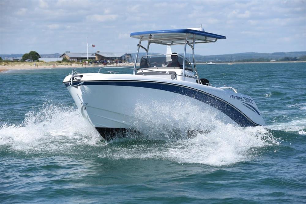 2025 Rodman 790 VENTURA CC image 3