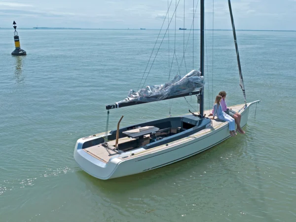 Tofinou 7.9 white hull out on the ea