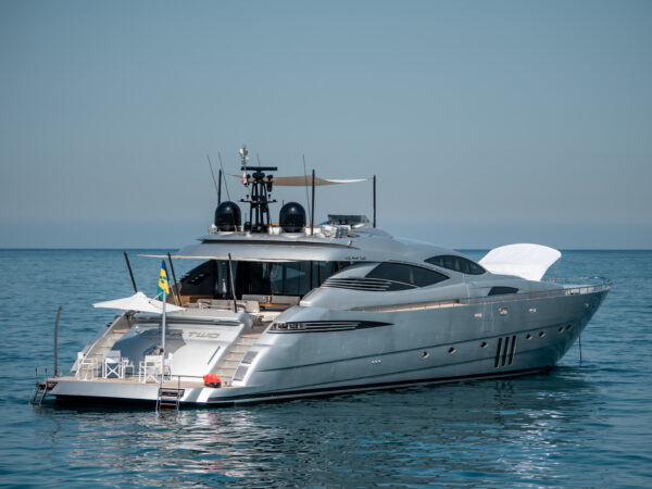 2013 Pershing 115