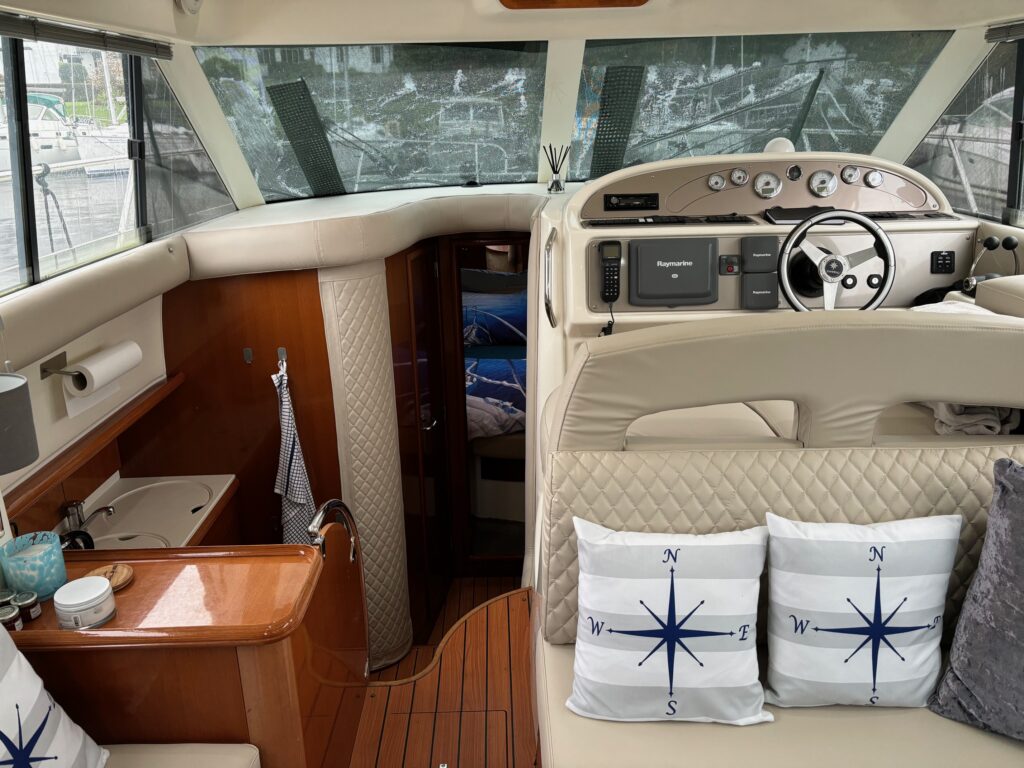 2007 Jeanneau Prestige 36 image 6