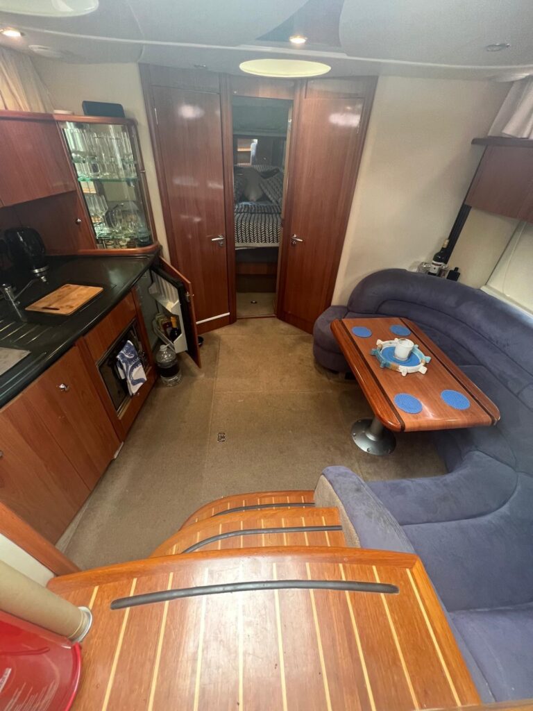 2004 Sealine S38 image 24