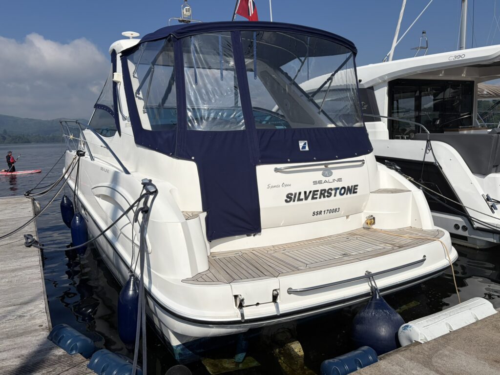 2004 Sealine S38 image 7