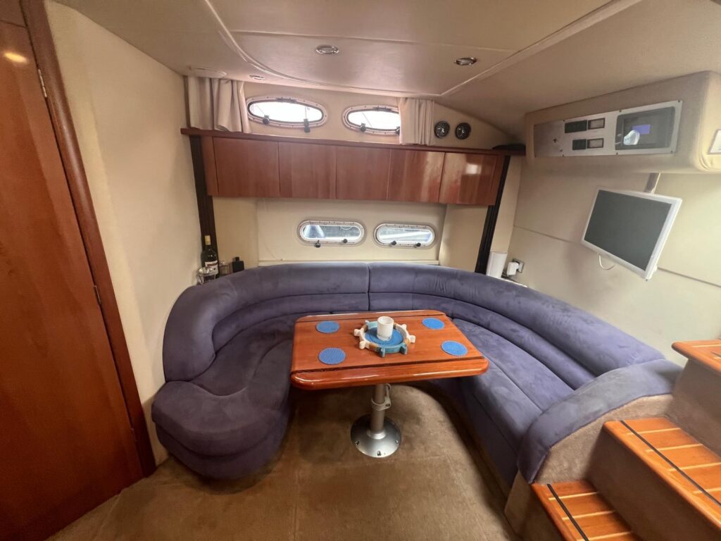 2004 Sealine S38 image 22